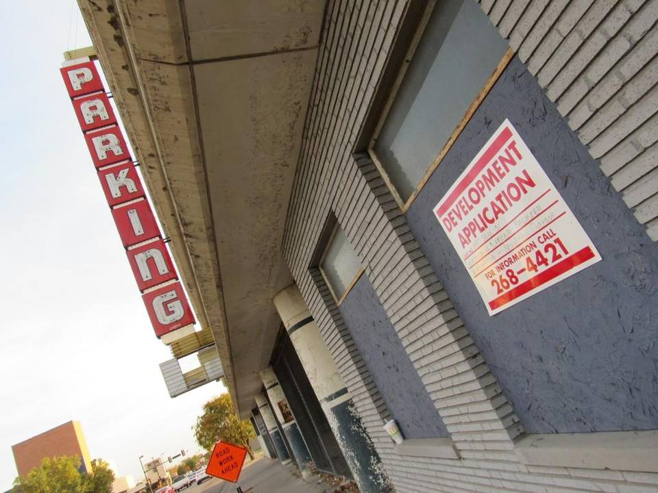 Wichita helping turn 'eyesore' parking garage into terrace apartments